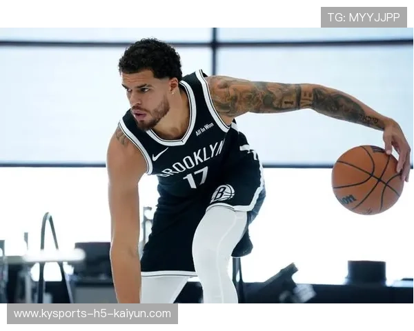 篮网连中关键远投,小迈克尔·波特成主角